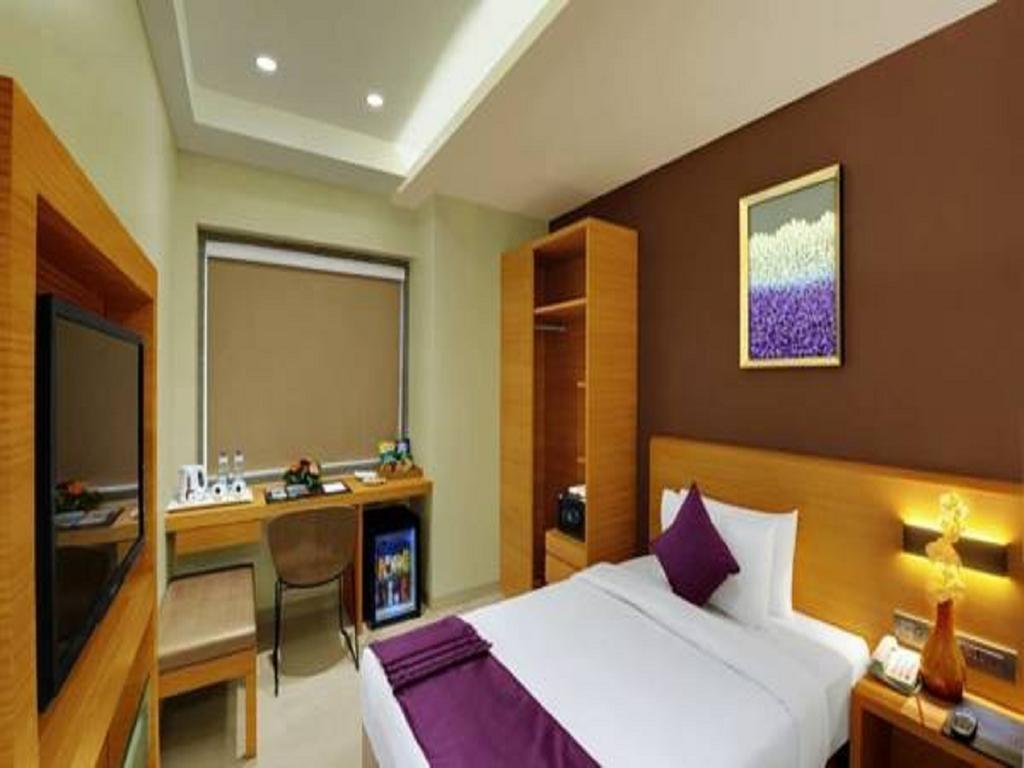 Hotel Suba Elite Vadodara Quarto foto
